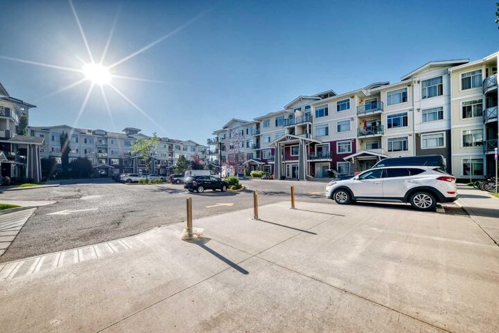 Property Photo: 28 Auburn Bay Link SW 401 AB T3M 1Z7