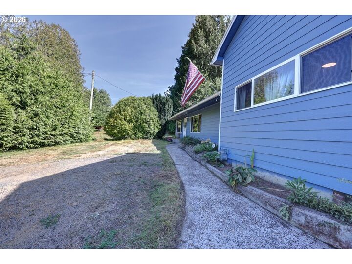 Property Photo: 35190 Laila Ln OR 97103