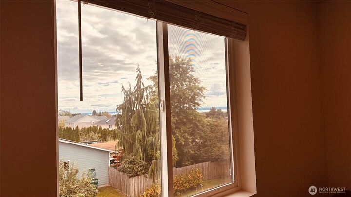Property Photo: 28400 83rd Drive NW WA 98292