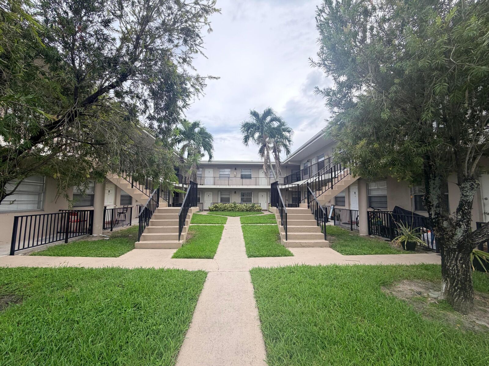 Property Photo:  1210 Old Boynton Road 103  FL 33426 