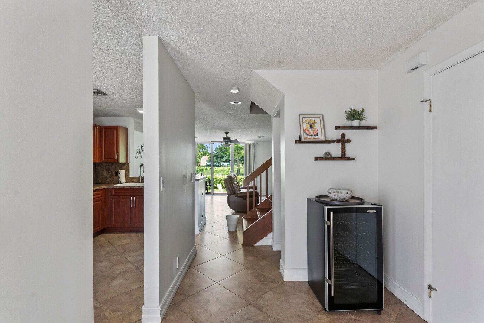 Property Photo: 7127 Woodmont Way 7127 FL 33321