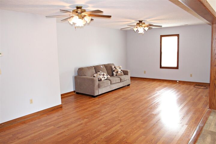 Property Photo:  1633 Wingfield Church Road  KY 42101 