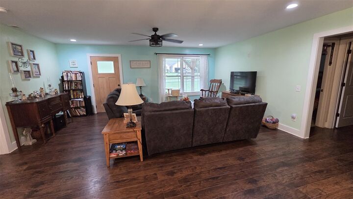 Property Photo: 79 Mustang Drive KY 42164