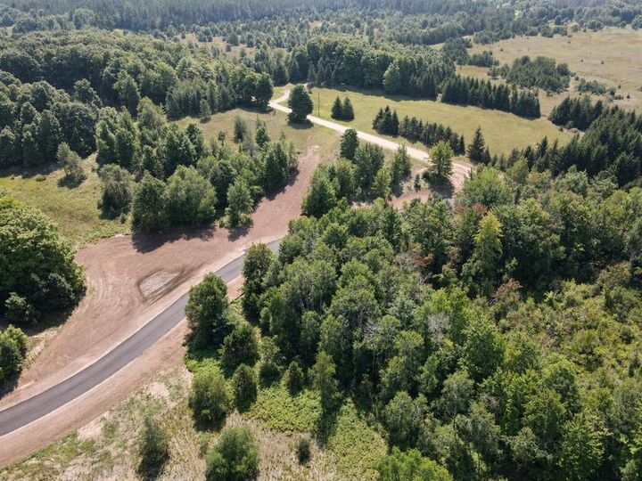 Property Photo:  927 Backcountry Drive  MI 49696 