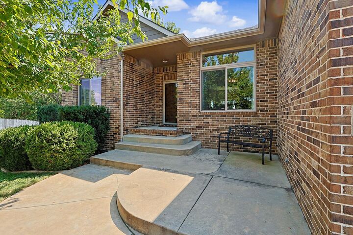 Property Photo:  1431 E Summerlyn  KS 67037 