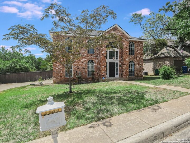 Property Photo: 15711 Wolf Creek St TX 78232