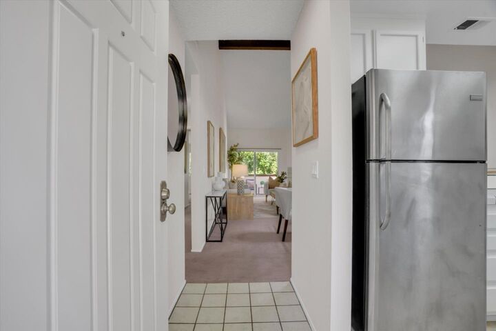 Property Photo:  1400 Bowe Avenue 1208  CA 95051 