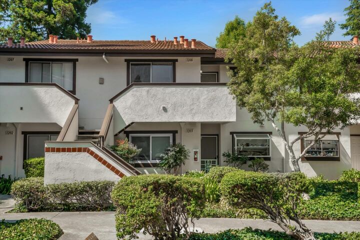 Property Photo: 1400 Bowe Avenue 1208 CA 95051