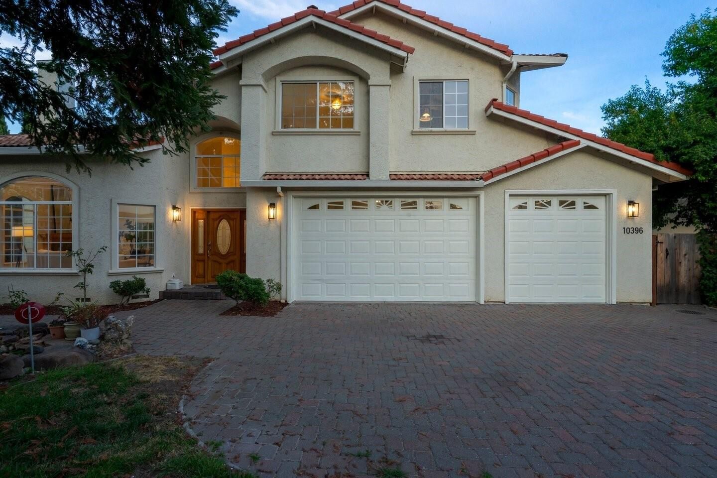 Property Photo:  10396 South Stelling Road  CA 95014 