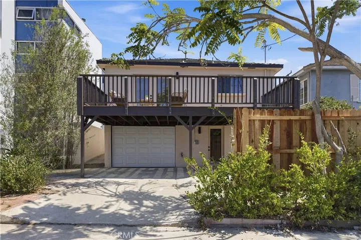 Property Photo:  2011 Springfield Avenue  CA 90254 
