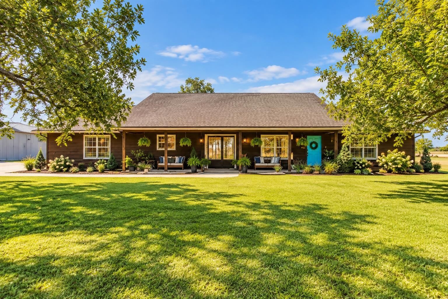 Property Photo: 901 Casey Road TX 77713
