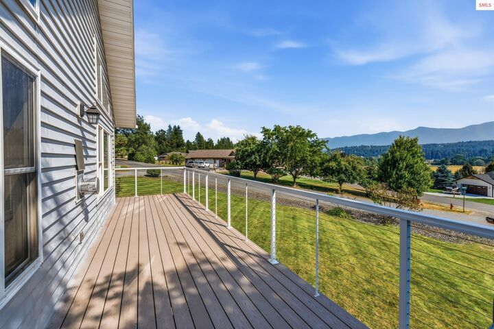 Property Photo:  7446 Sundance Ln  ID 83805 