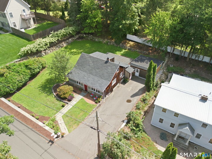 Property Photo: 6 Birch Road CT 06001