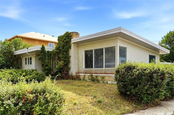 Property Photo: 3600 Albert Street SK S4S 3P6