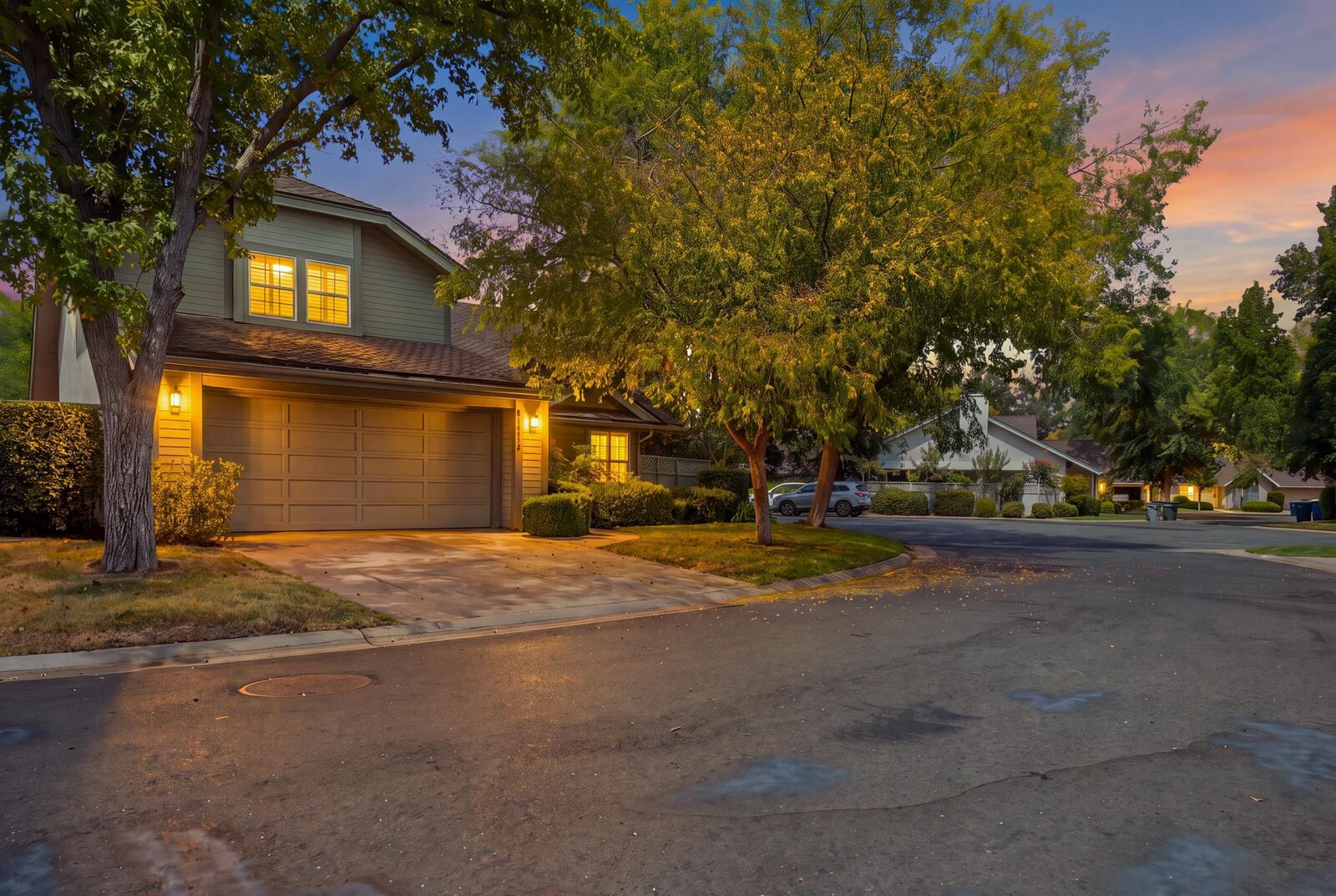 Property Photo: 9126 N Stoneridge Lane CA 93720