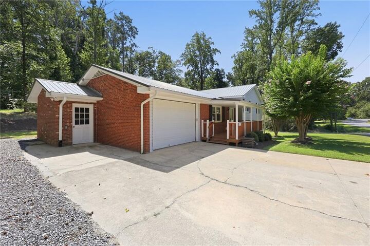 Property Photo:  484 Newbern Avenue  NC 27205 