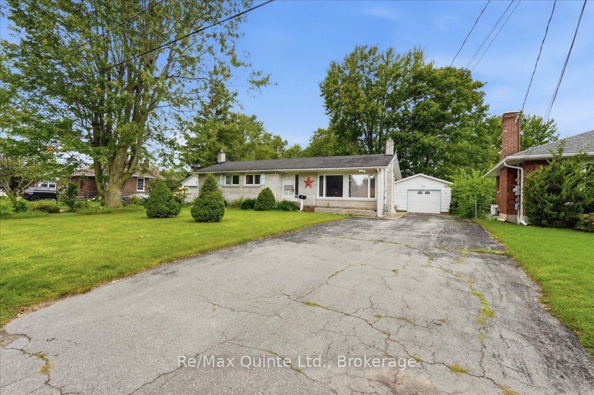 Property Photo:  5 Simeon Street  ON K0K 2T0 