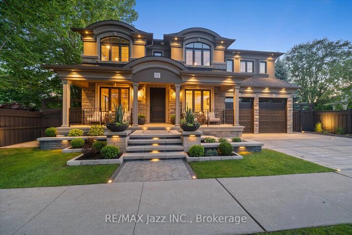 82 Bridlewood Boulevard — photo 1