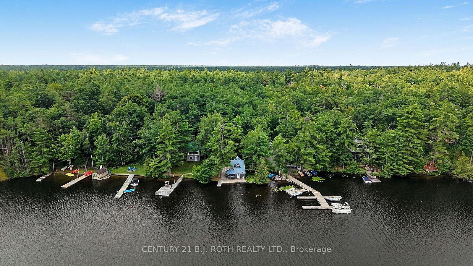 Property Photo:  1100 Hewitt Street  ON P1P 0C1 