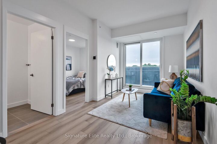 Property Photo:  2382 Kingston Road 403  ON M1N 0C5 