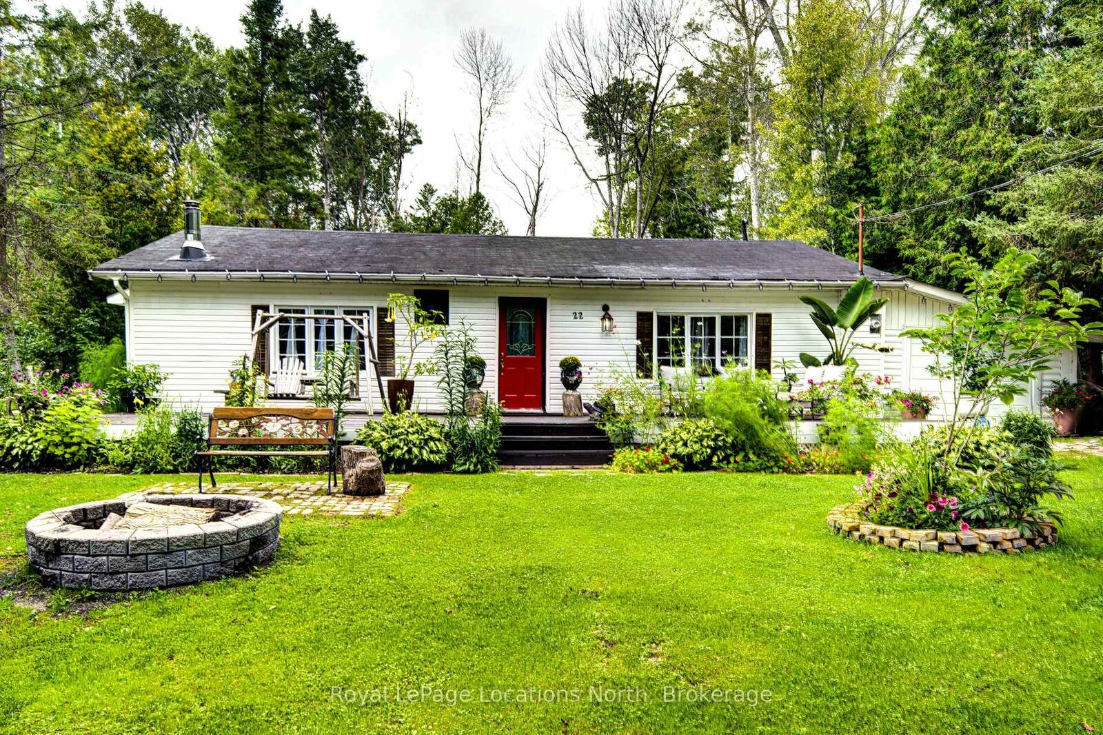 Property Photo: 22 Balsam Street ON L0L 1P1