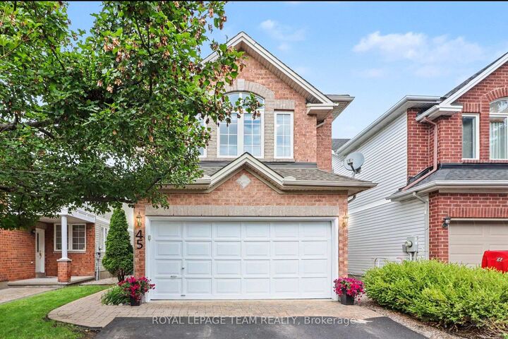 Property Photo:  45 Coleridge Street  ON K2C 4G2 