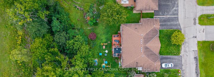 34 Brock Street — photo 1
