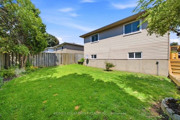 Property Photo:  143 Independence Drive  ON L8W 3H7 