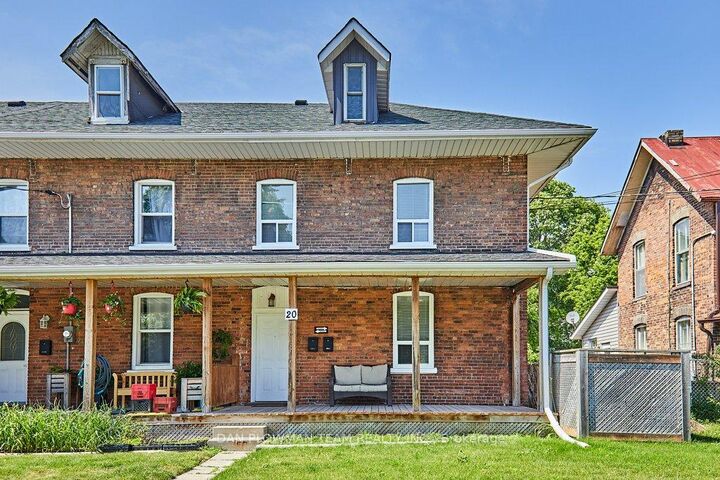 Property Photo:  20 Queen Street  ON K9V 1E9 