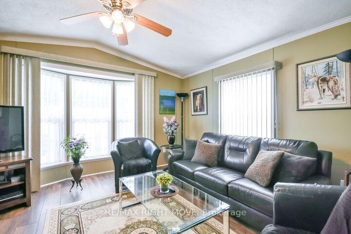 Property Photo:  1317 Hilltop Road  ON L3V 0V1 