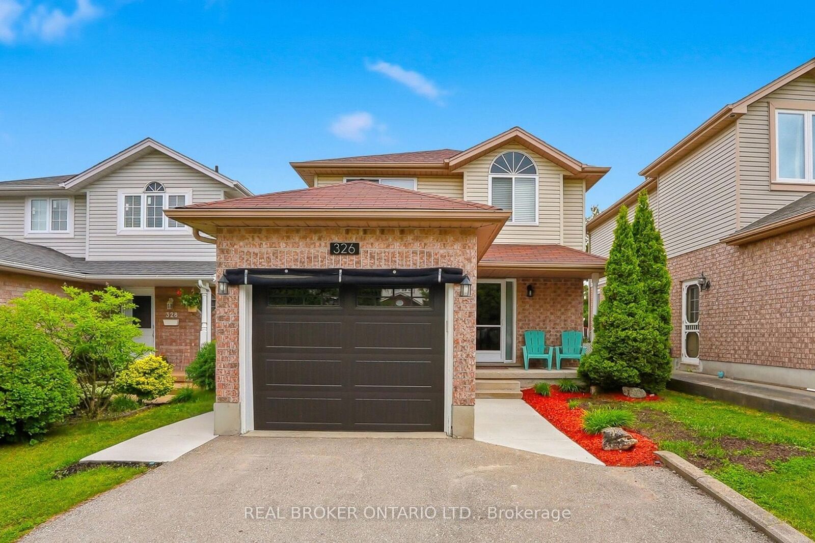 Property Photo: 326 Rosette Drive ON N2K 3W7