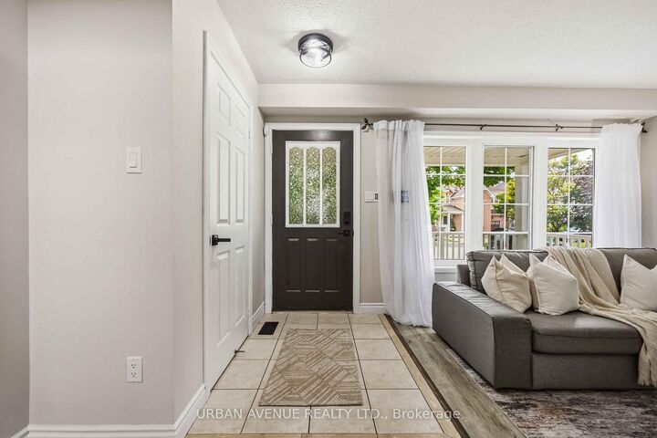 Property Photo: 1380 Linstead Street ON L1K 2V4