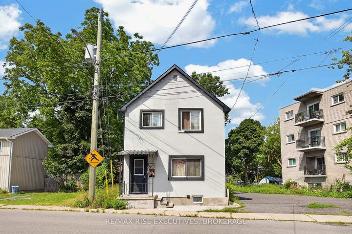Property Photo: 193 York Street ON K7K 1R5