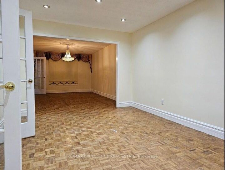 Property Photo: 58 O'Hara Place ON L6Y 3R8