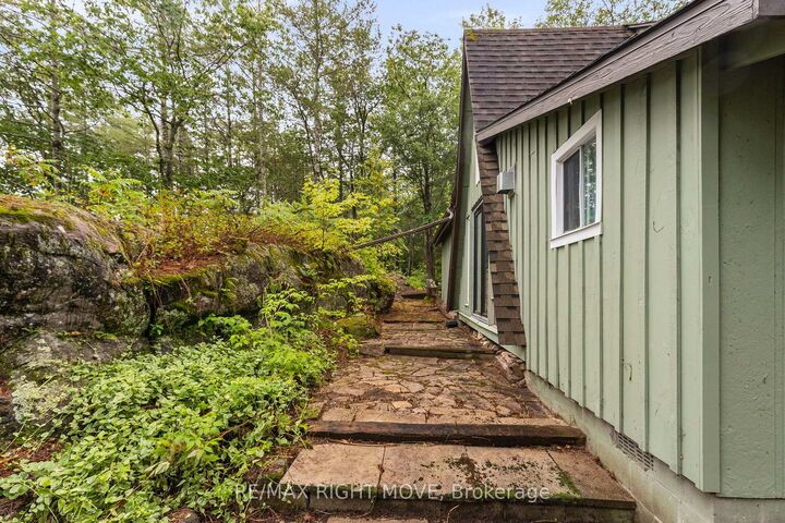 Property Photo:  1041 1700 Road 1  ON P0E 1G0 