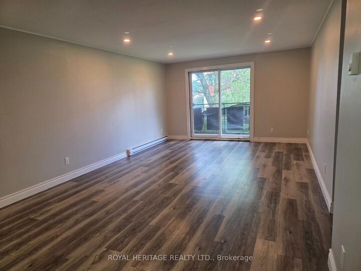 Property Photo:  8800 Willoughby Drive 208  ON L2G 6X8 