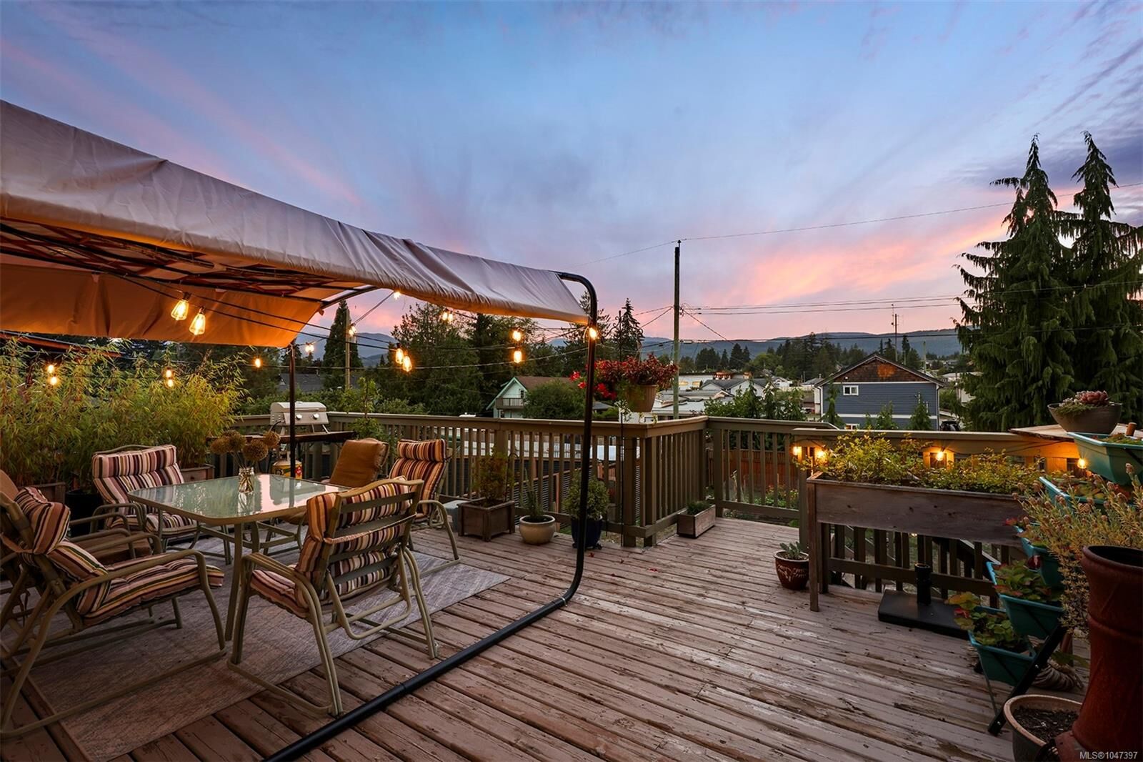 Property Photo: 3391 Bevan Rd BC V0R 1S0