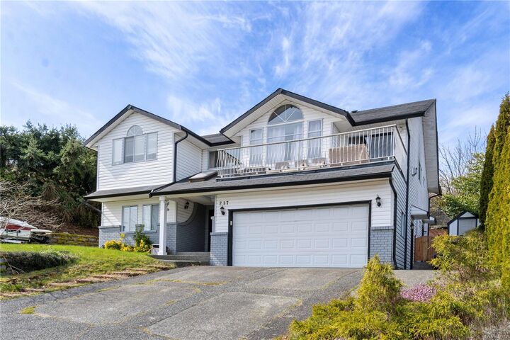 217 Tahoe Ave — photo 1