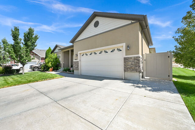 Property Photo: 6465 S Dusky Dr W UT 84081