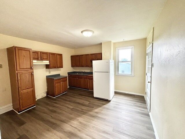 Property Photo:  512 Sewickley Ave 2  PA 15637 