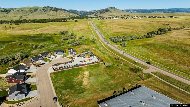 Property Photo:  302 Rendezvous Street  WY 82834 