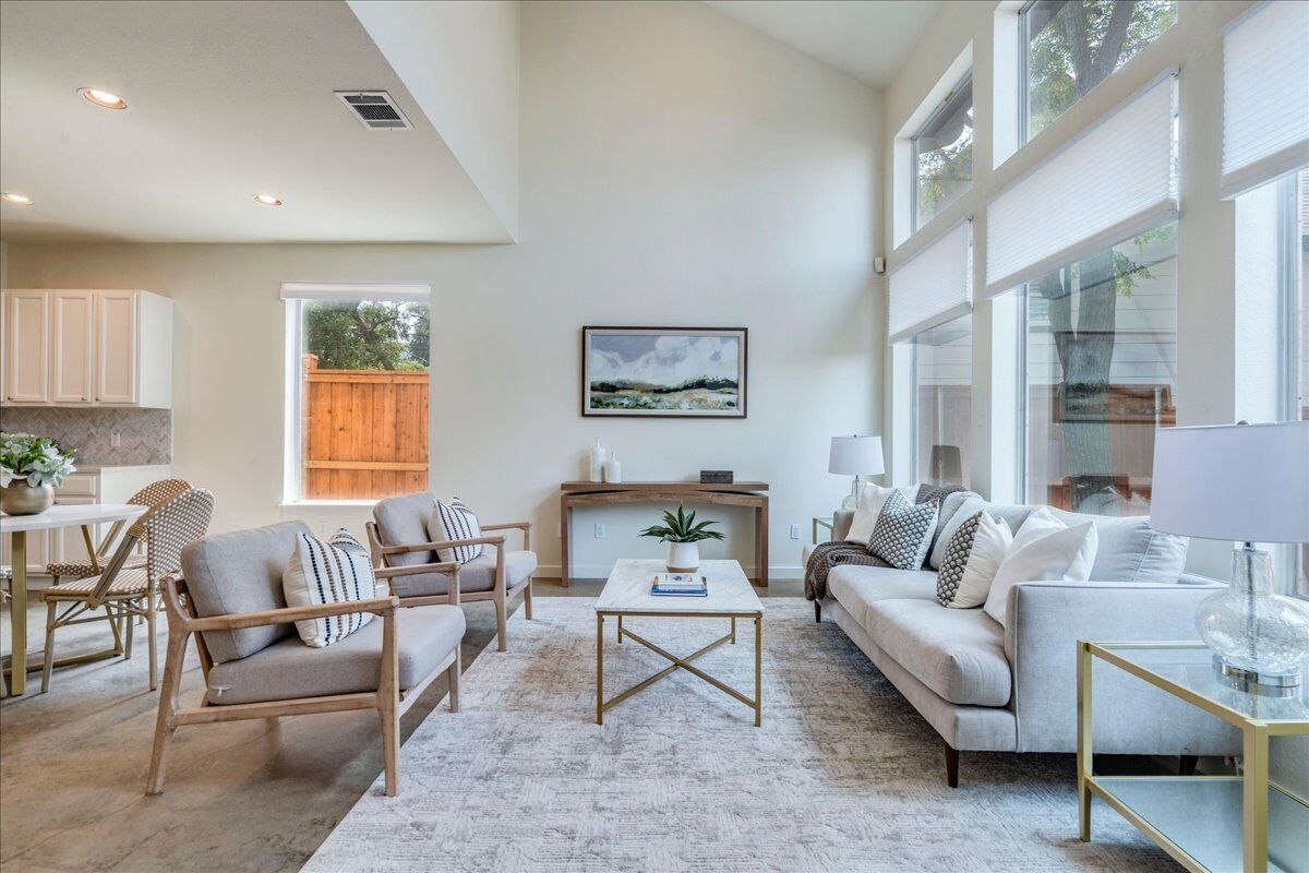 Property Photo:  2811 Hardeman Street B  TX 78704 