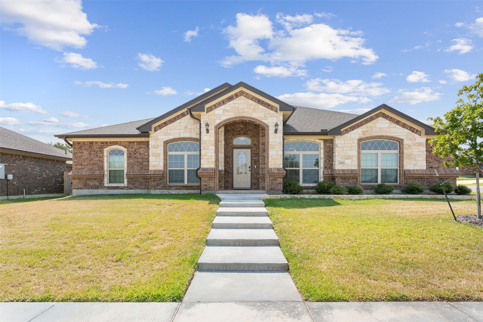 Property Photo:  7601 Silicon Drive  TX 76542 