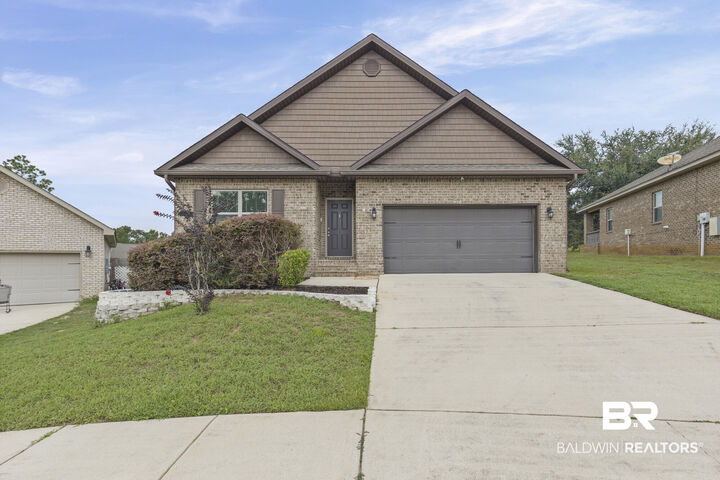 Property Photo:  11661 Alameda Court  AL 36527 