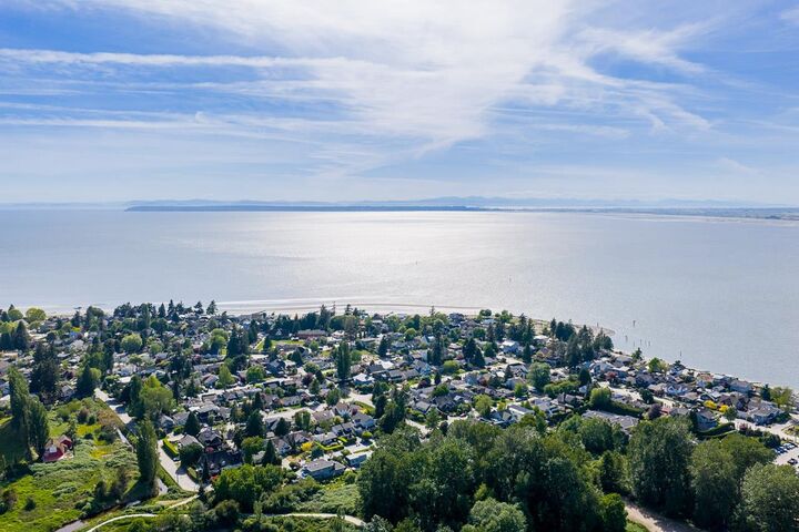 Property Photo: 12520 Crescent Road BC V4A 2V3