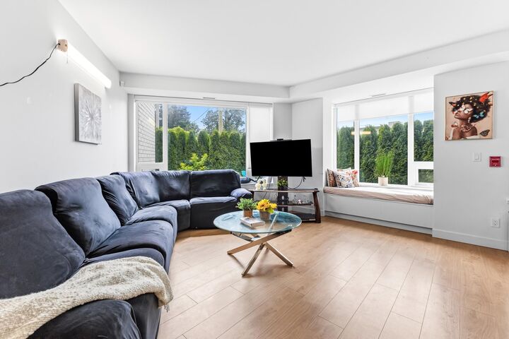Property Photo:  10160 133 Street 3  BC V3T 0S4 
