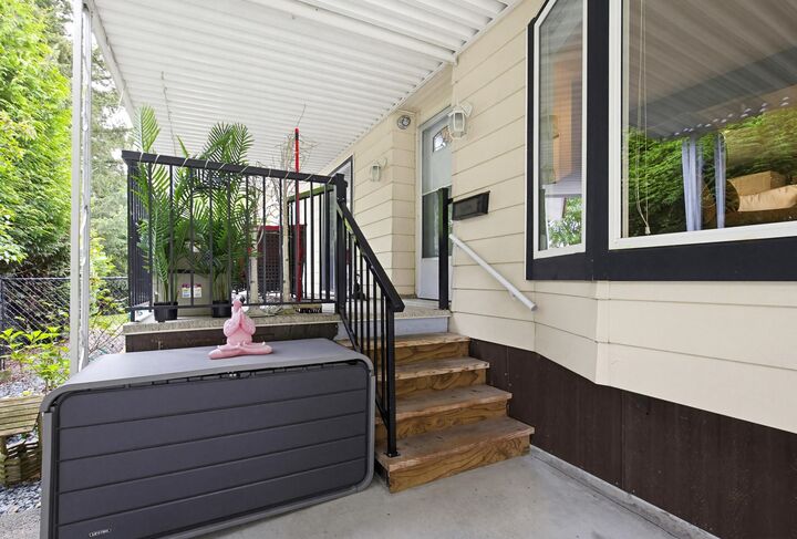 Property Photo: 27111 0 Avenue 6 BC V4W 2S9