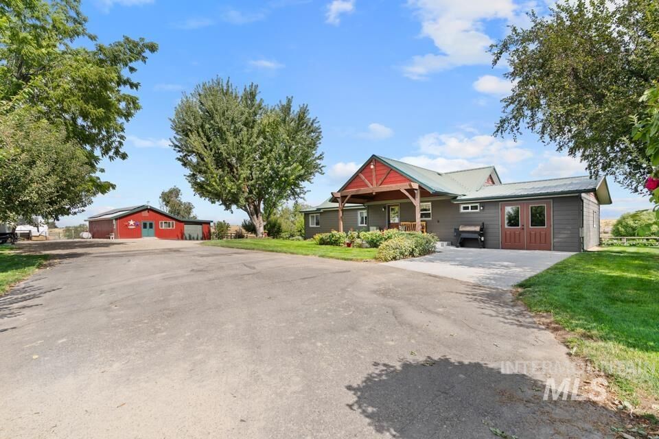 Property Photo: 6500 SE 10th Avenue ID 83607