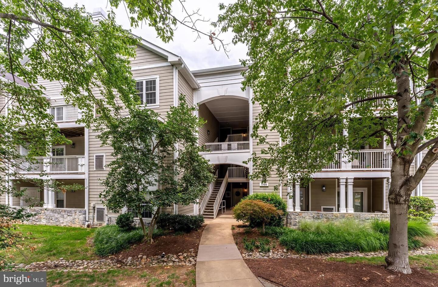 Property Photo: 1700 Lake Shore Crest Drive 25 VA 20190