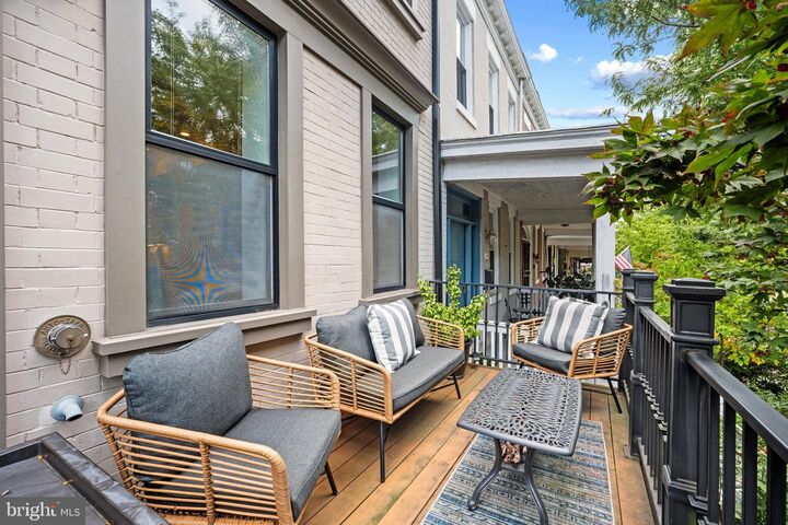 Property Photo: 42 W Street NW 1 DC 20001